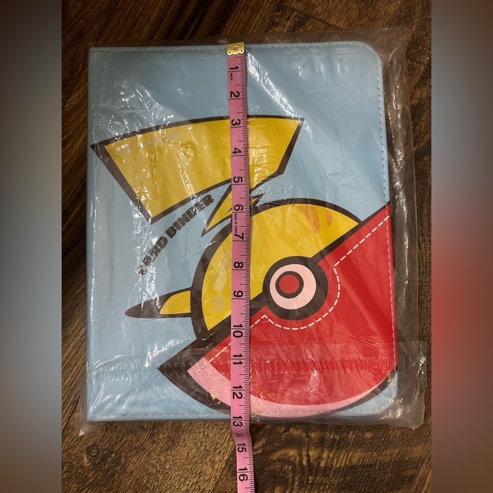 Card Binder with Pikachu Design - Picture 3 of 5